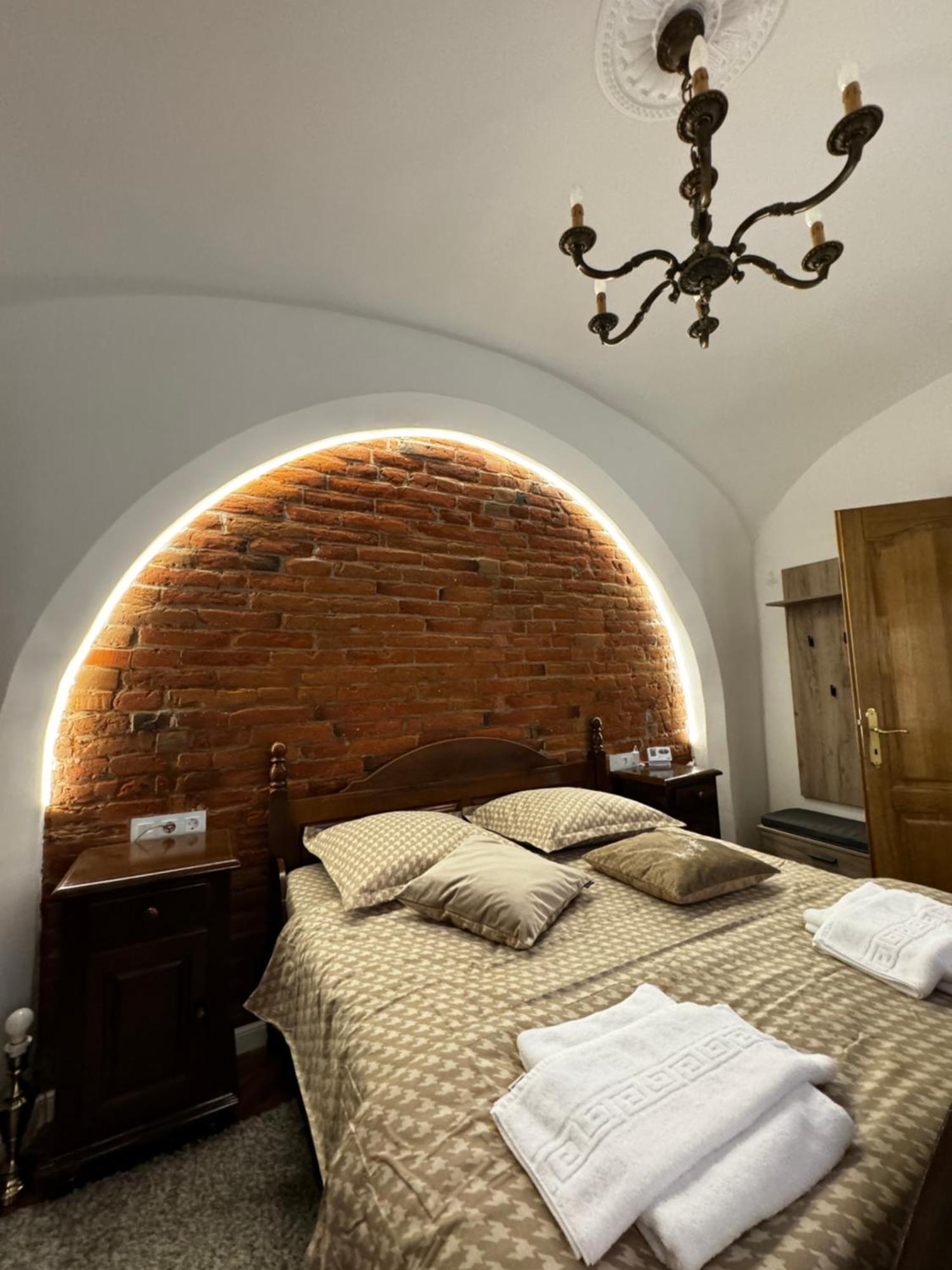 Balcescu Central Residence Sibiu Pokoj fotografie